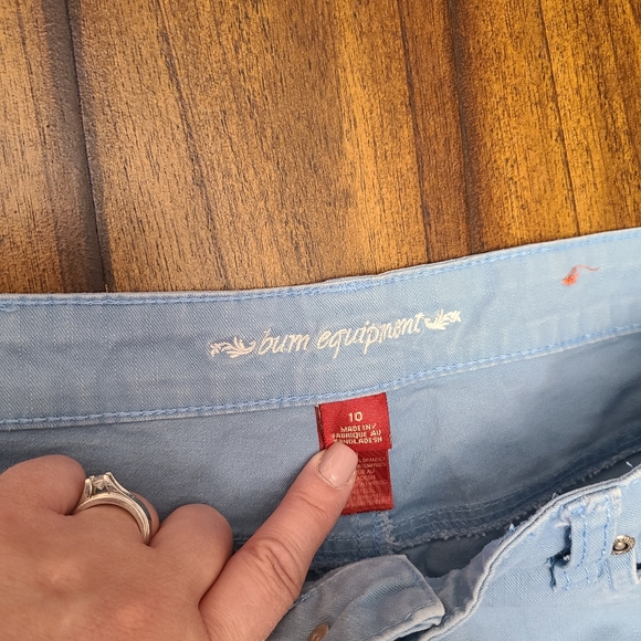 Capri pants - Picture 3 of 3